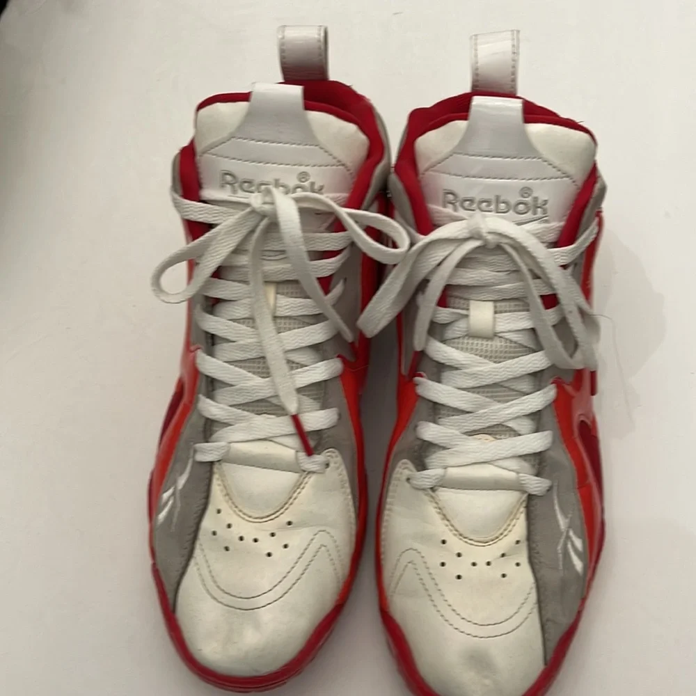 REEBOK KAMIKAZE 2 MID GHOST OF CHRISTMAS PAST WHITE/RED SNEAKERS MENS SIZE 8.5